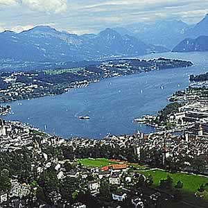 Swiss Business Administration - Leistungen